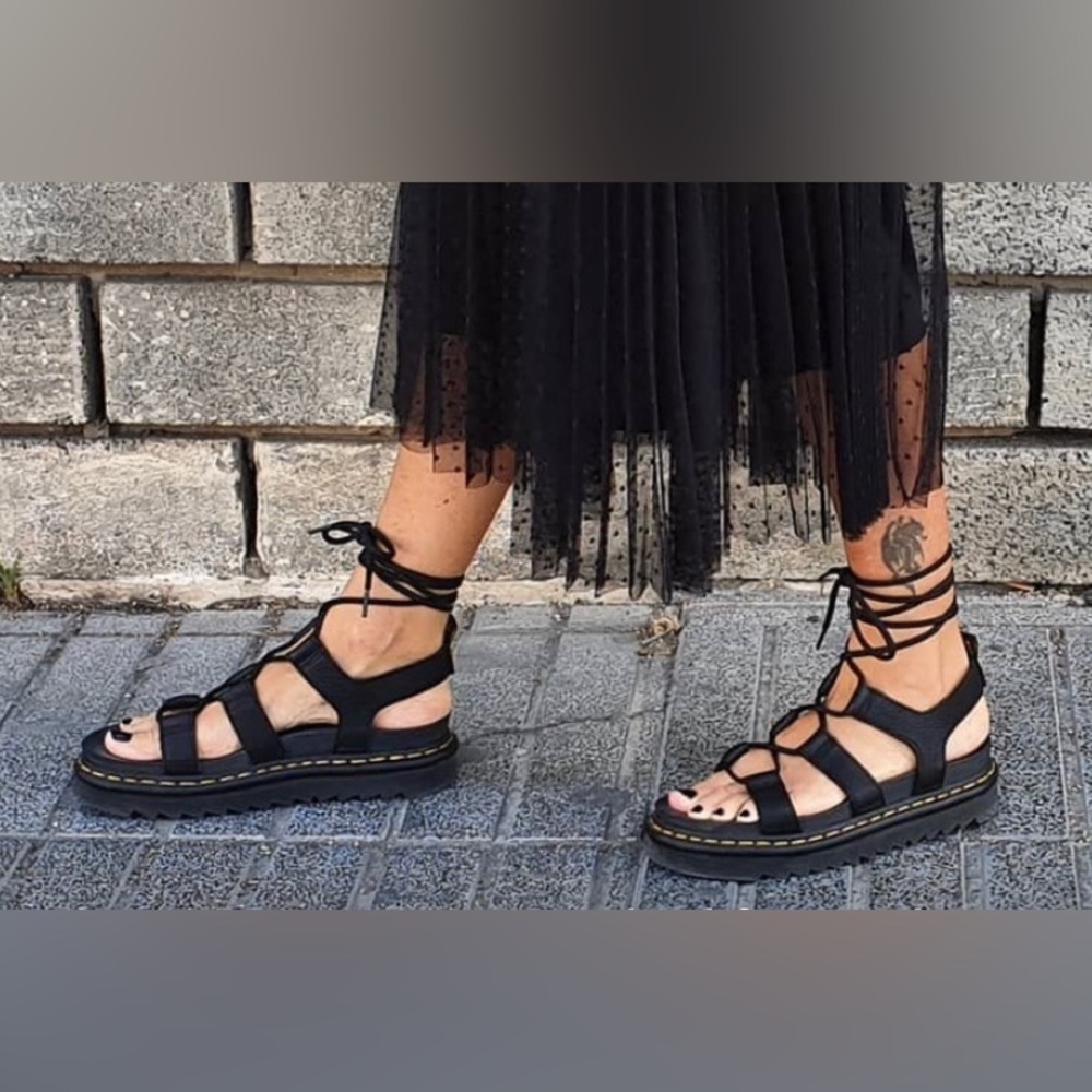 Dr. Martens Nartilla Lace Up Sandal Black Size 39 EU / 6 UK / 8 US gladiator